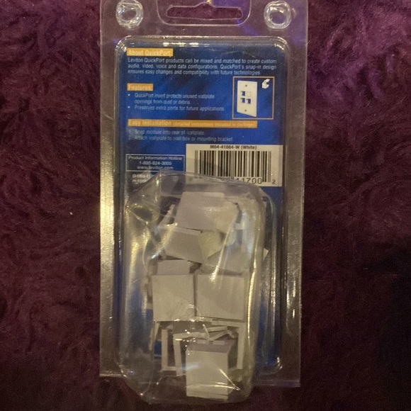 Leviton NEW Quickport snap in design blanks almond and white M05-41084 - Picture 3 of 4